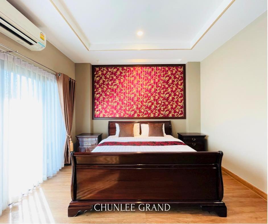 Отель Chunlee Grand Korat Накхонратчасима Экстерьер фото